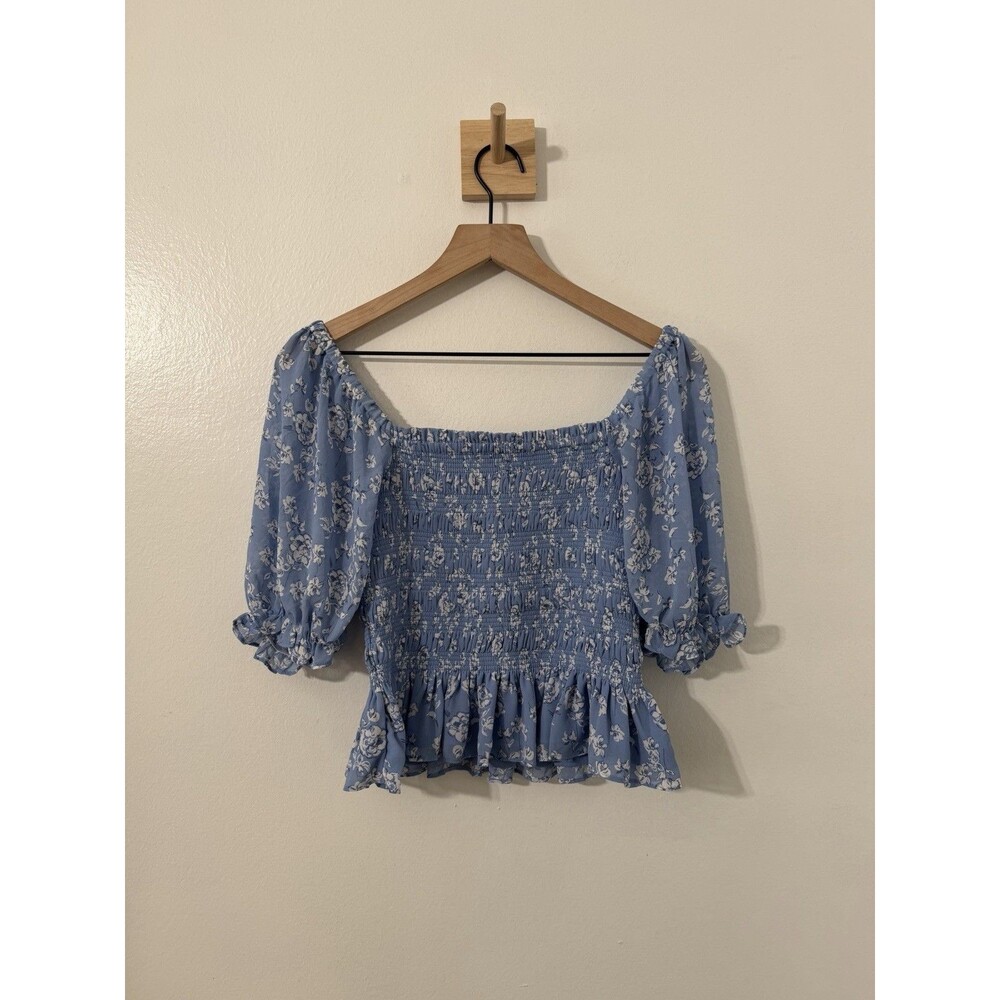 WAYF Smocked Puff Sleeve Square Neck Blue White Floral Blouse Womens Sz M NWT